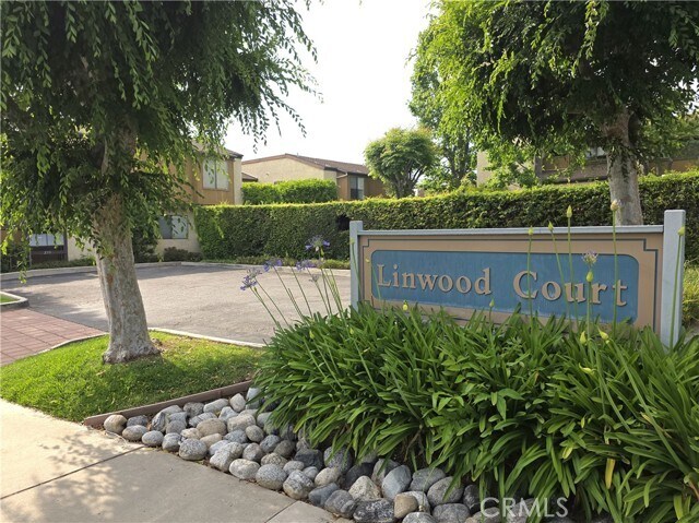 Foto del edificio - 267 Linwood Ave
