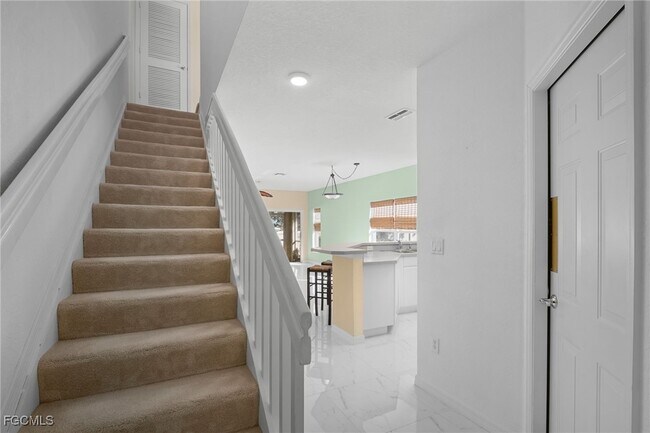 Building Photo - 8535 Athena Ct