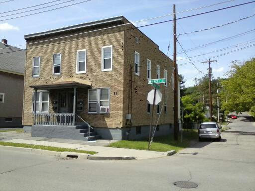 Building Photo - 21 Hazel St