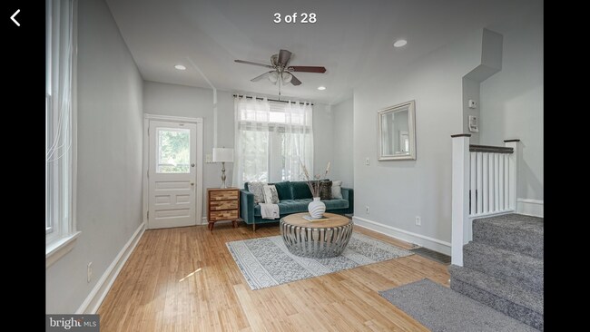 Building Photo - 217 Shurs Ln