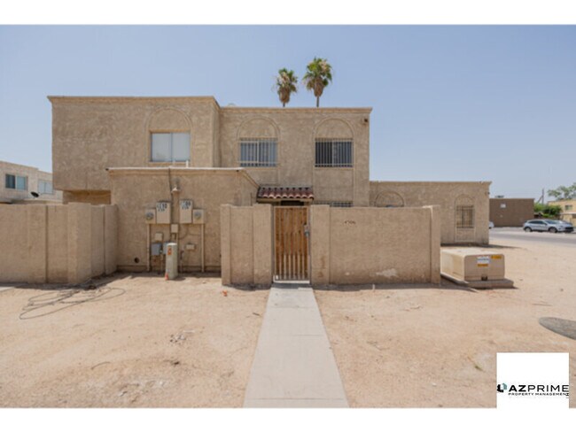 Foto del edificio - Discover Comfort and Style in this Phoenix...