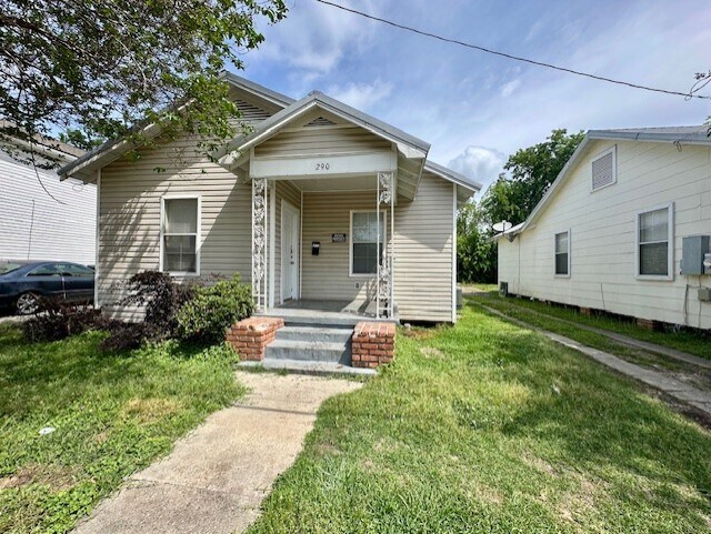 Foto principal - 290 W Garfield St