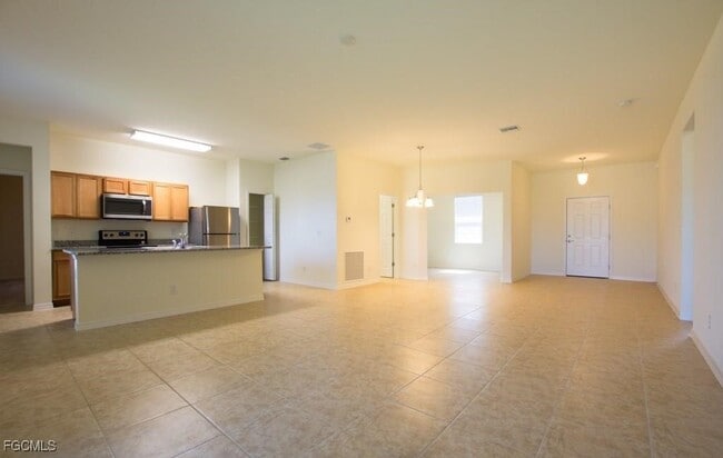 Foto del edificio - 4100 NW 25th Terrace