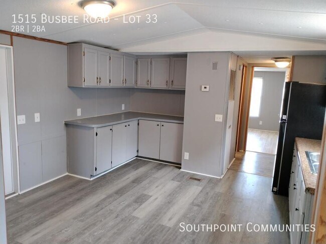Building Photo - 1515 Busbee Rd