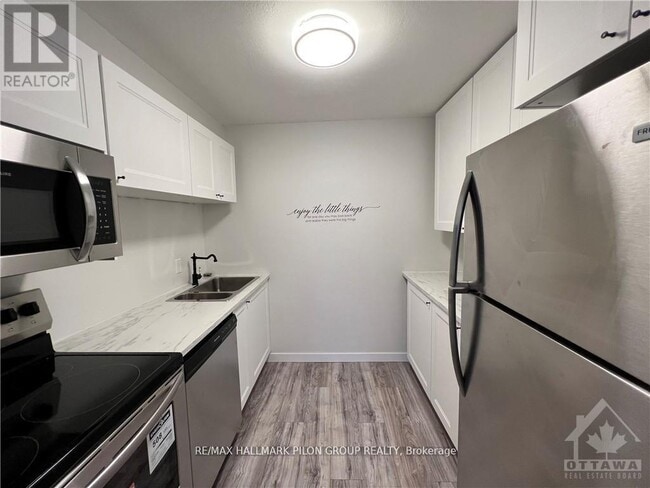 Photo du bâtiment - 475-1475 Laurier Ave W