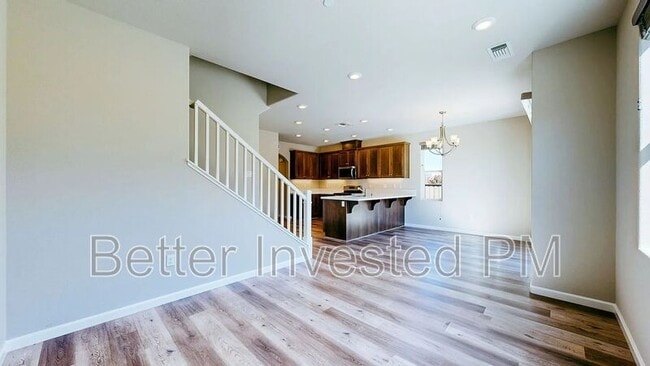 Building Photo - 1404 Dogwood Dr