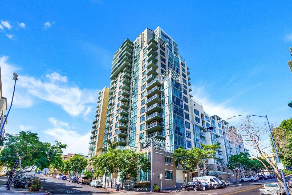 Foto principal - 850 Beech St
