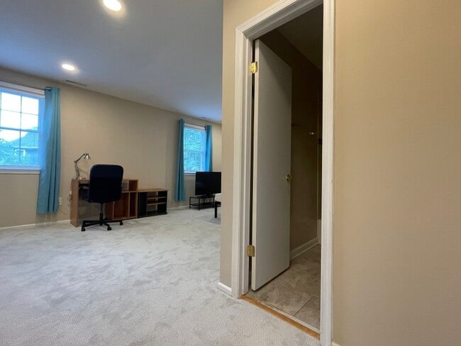 Photo - 10540 Assembly Dr Townhome
