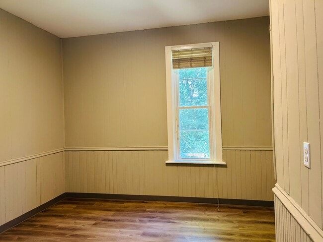 Foto del edificio - 431 W 16th St