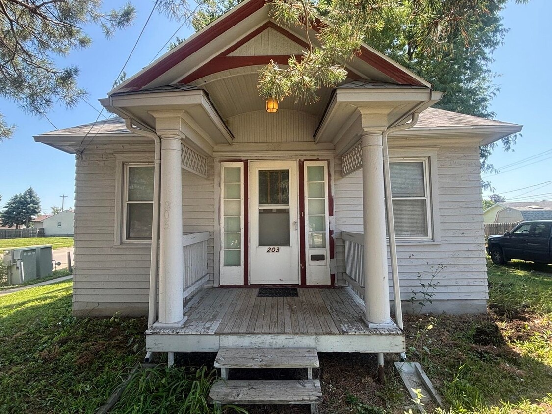 Primary Photo - 1 bedroom house available soon