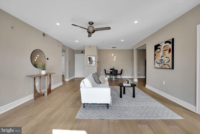 Foto del edificio - 1419 Clifton St NW