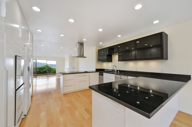 Foto del edificio - 102 Red Hill Cir