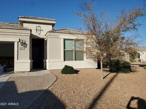 Building Photo - 4068 W Crescent Rd