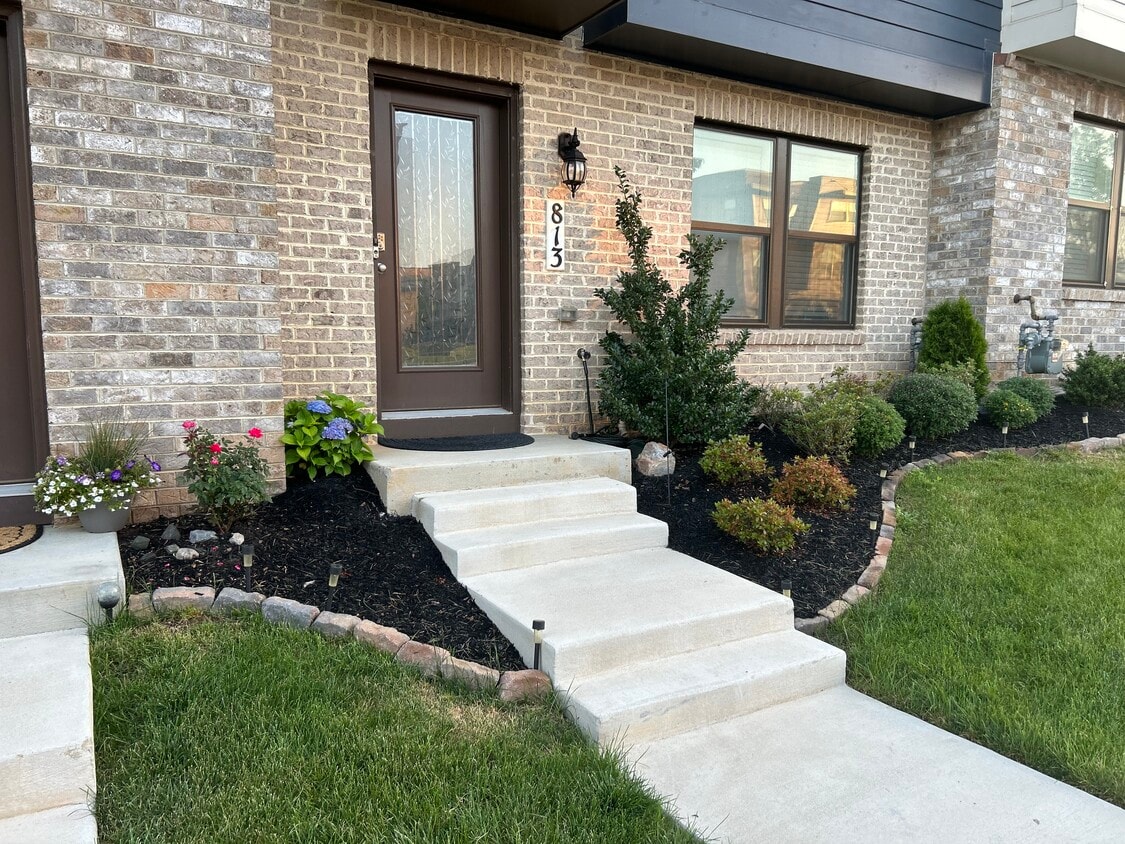 Foto principal - 813 Bond St