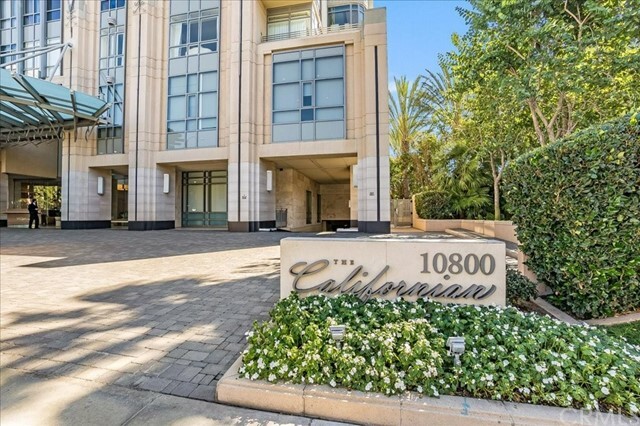 Building Photo - 10800 Wilshire Blvd