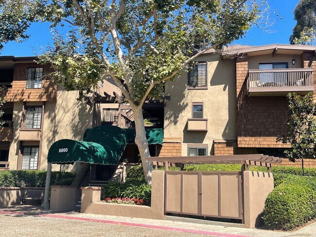 Building Photo - La Jolla Village