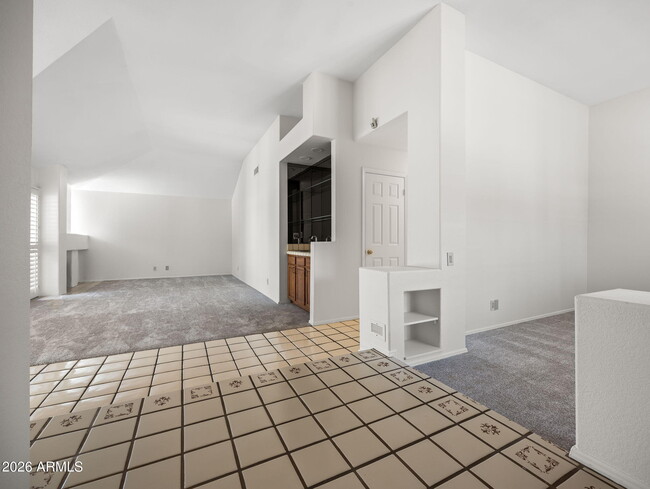Building Photo - 9823 N 100th Pl