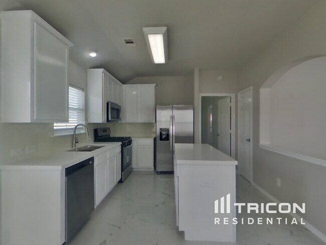 Foto del edificio - 318 Annatto Ln