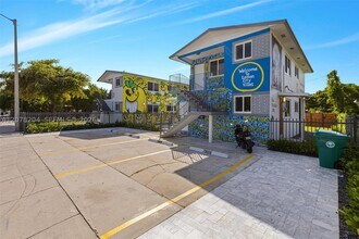 Building Photo - 7606 N Miami Ave