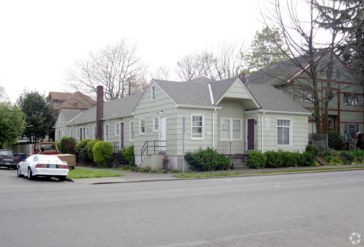 Foto del edificio - The Sycamore Apartments