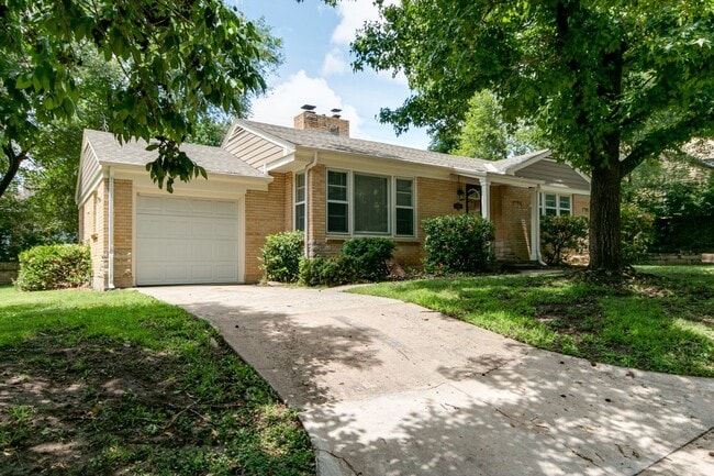 Foto del edificio - #4bedroom#2 bath#garage