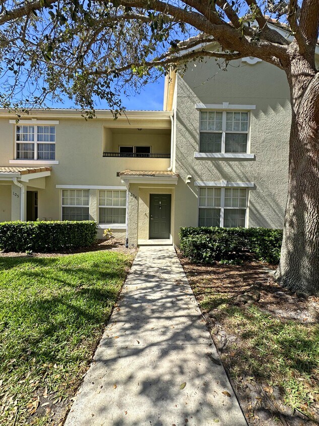 Photo - 140 SW Peacock Blvd (Port Saint Lucie, FL)