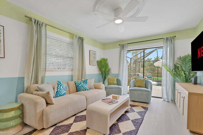 Building Photo - 758 103rd Ave N