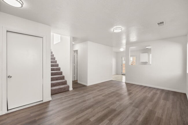 Foto del edificio - 2943 Quail Pointe Dr NW