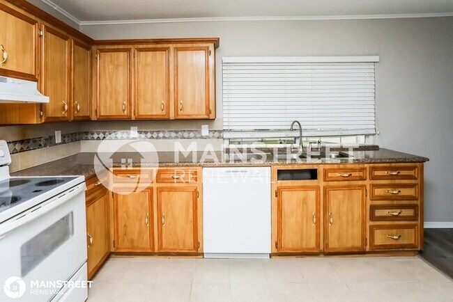 Building Photo - 6321 Briarknoll, Garland, TX 75043