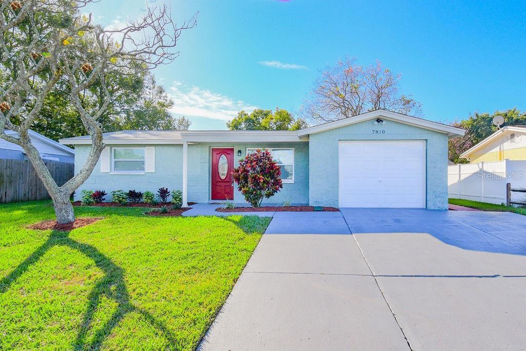 7810 Fox Hollow Dr, Port Richey, FL 34668 House for Rent in Port