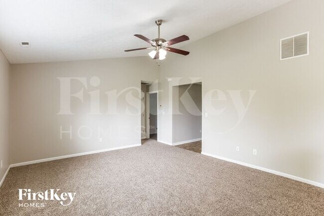 Building Photo - 12145 Bearsdale Dr