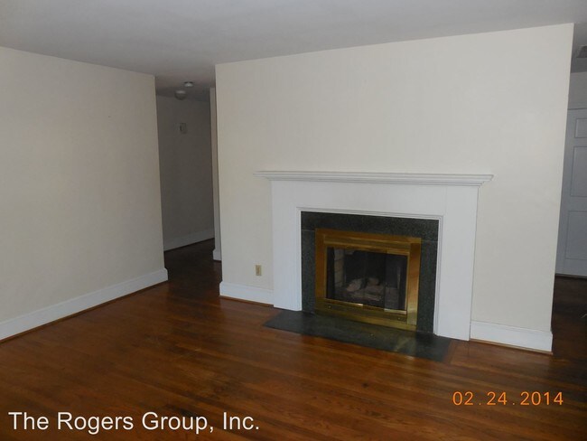 Building Photo - 3 br, 2.5 bath House - 2501 Westover Dr