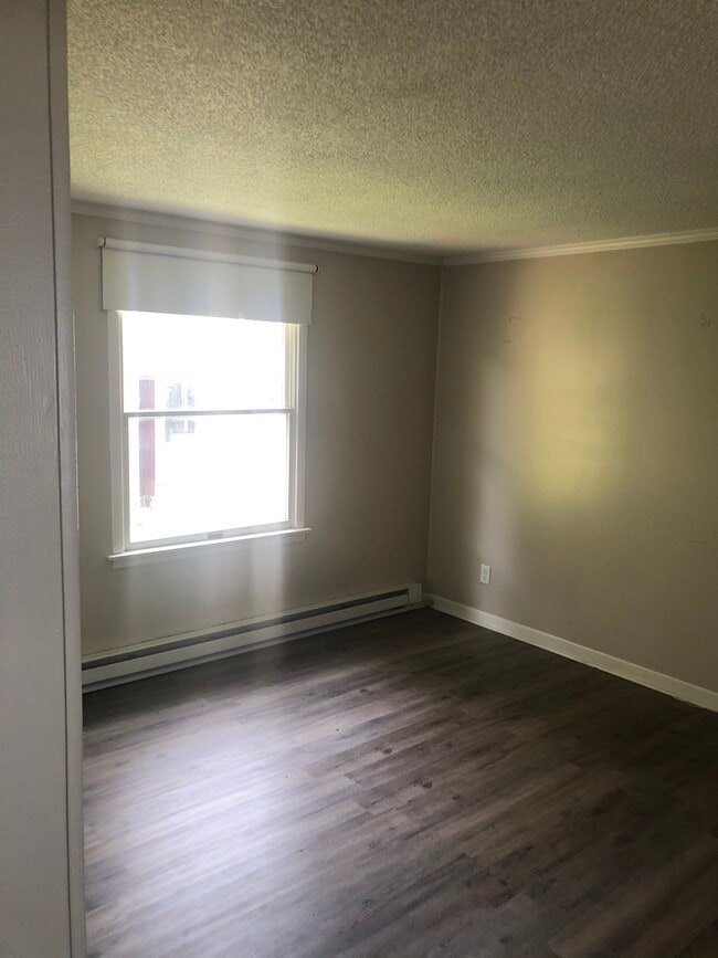 Building Photo - 21 Oakland Ave