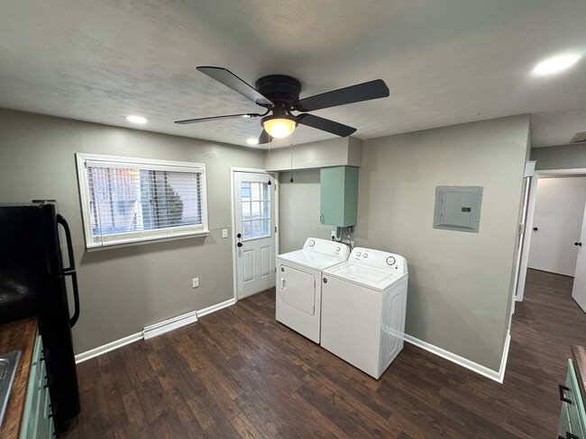 Foto del edificio - 908 S Crutcher Ave