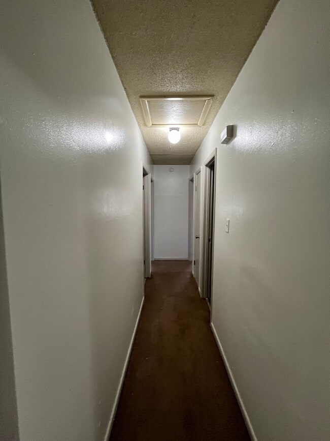 Building Photo - 1328 Welsey Ln. Valdosta, GA 31601