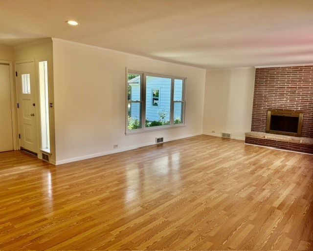 Building Photo - 531 Pinecrest Ln