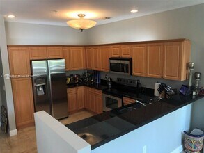 Building Photo - 1115 N 17th Ave