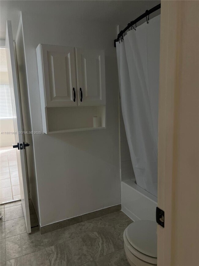 Foto del edificio - 15241 SW 80th St