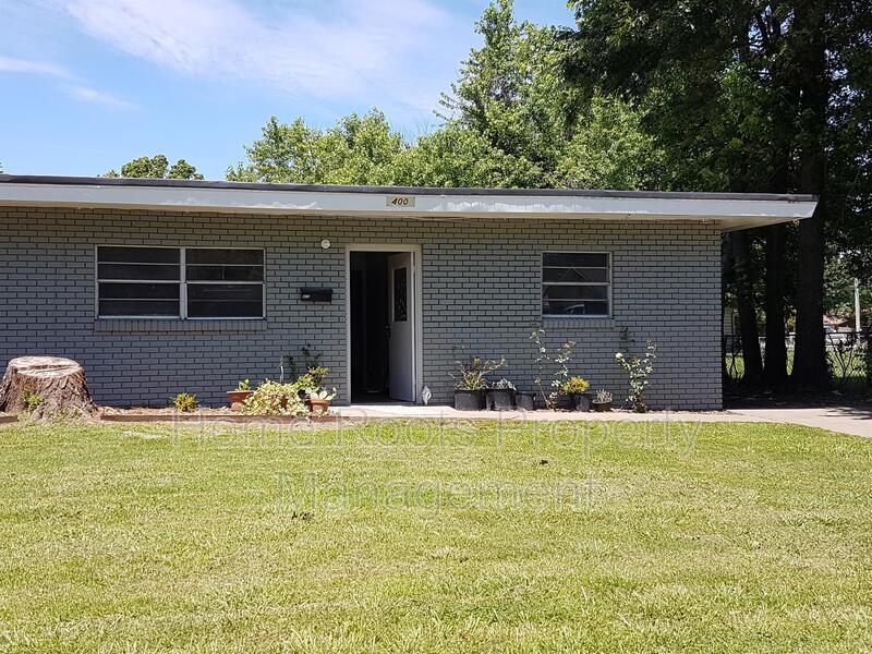 400 Dyer St Unit Springdale, AR, Springdale, AR 72762 Condo for Rent