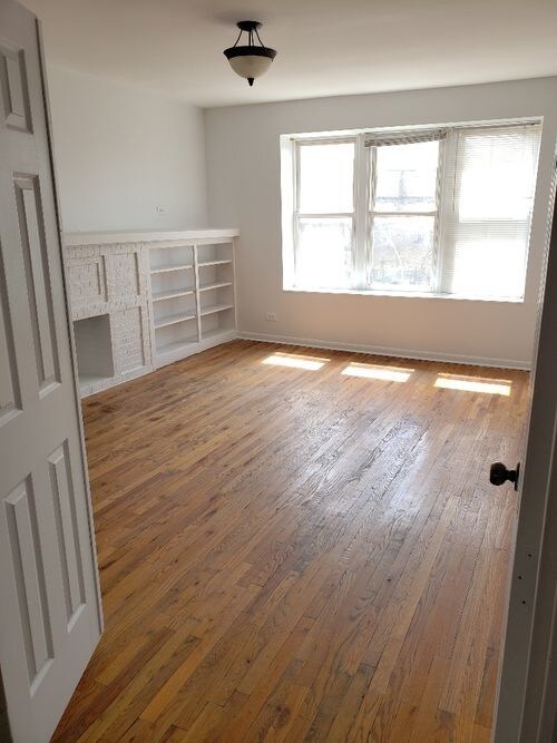 Foto del edificio - 2306 W Rosemont Ave