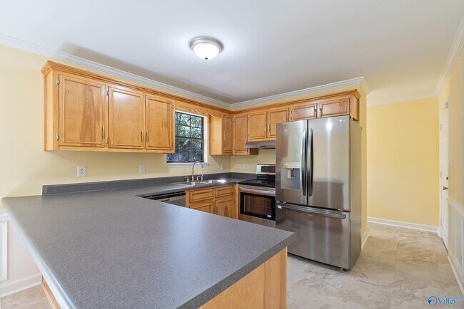 Building Photo - 100 Gibbon Dr