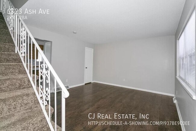 Foto del edificio - 6323 Ash Ave