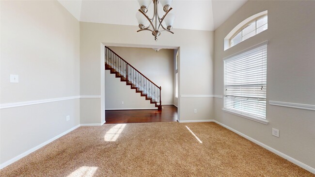 Building Photo - 20254 Fossil Valley Ln