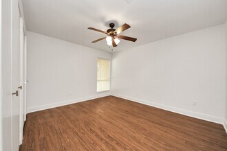 Building Photo - 11415 Ella Lee Dr