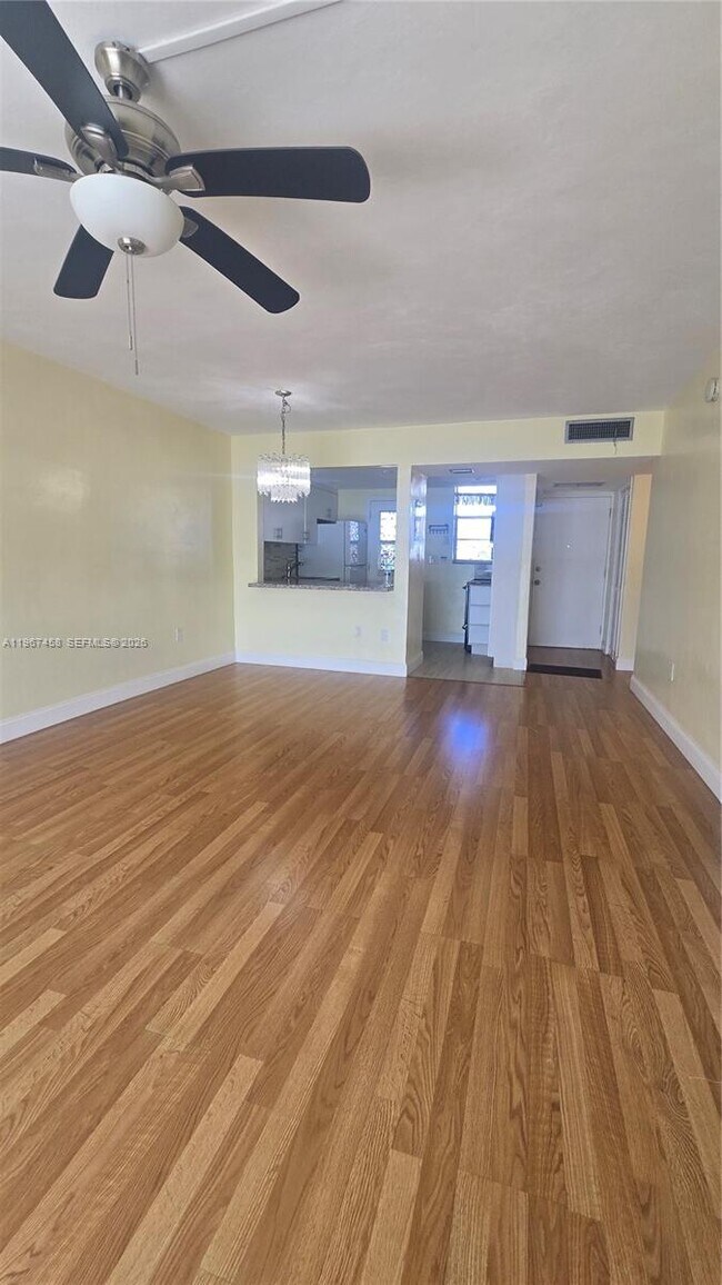 Building Photo - 3000 Marcos Dr