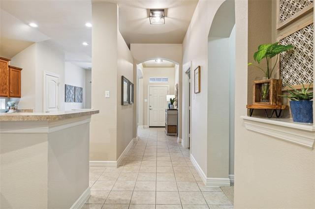 Building Photo - 2911 Midstream Dr