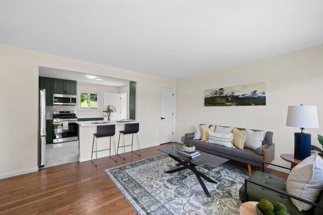 Foto del edificio - 7944 Lavington Dr