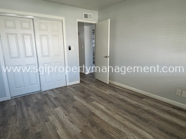 Building Photo - Charming 1 bed 1 bath home ready for move in