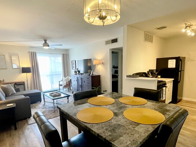Fully furnished and equipped condo down to placemats - 1700 SW 16th Ct