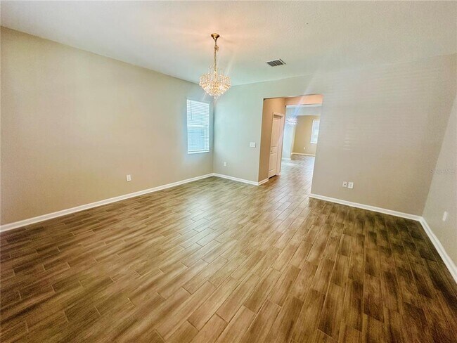 Building Photo - 6452 Sprucepine Ln